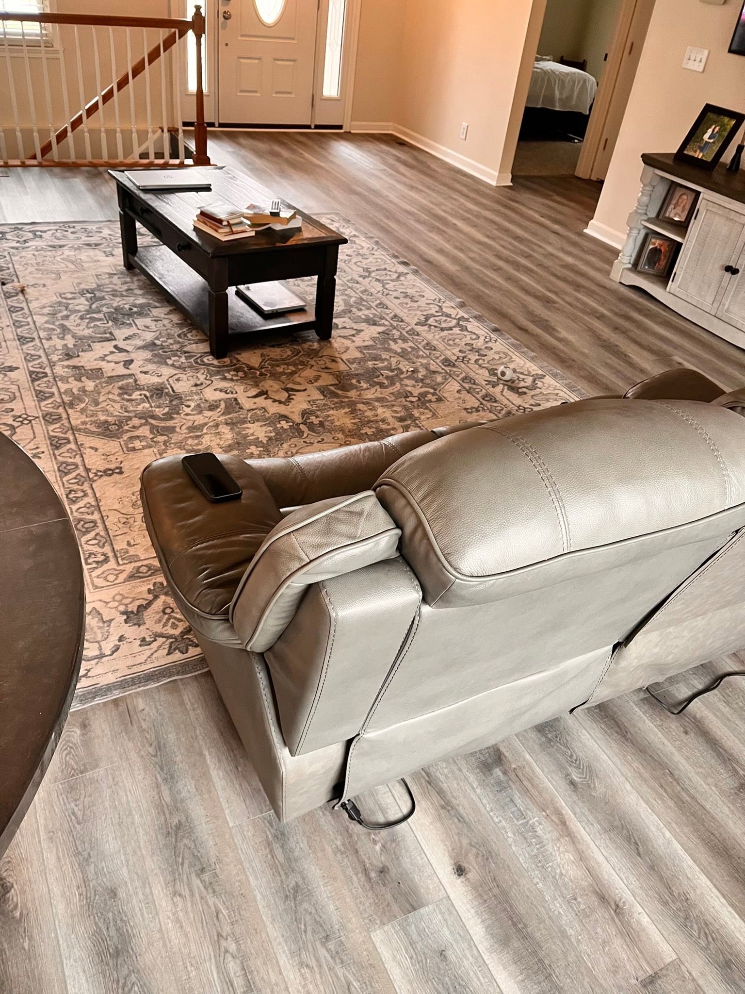 True Touch Hawaii Collection flooring in the color Tiki, in a living room with an area rug.